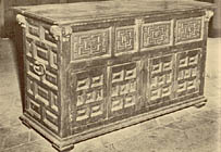 17th Century Spanish oak chest.