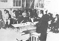 A high school classat Manzanar